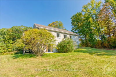 8850 PERTH Rd, Rideau Lakes - Rideau Lakes (North Crosby) Twp image-0-2