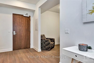Unit 424 — 150 ROSSIGNOL Dr, Ottawa - Chatelaine Village image-0-2