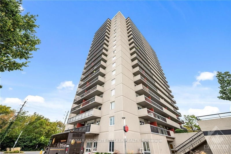home for lease on 1604-158C MCARTHUR Avenue
