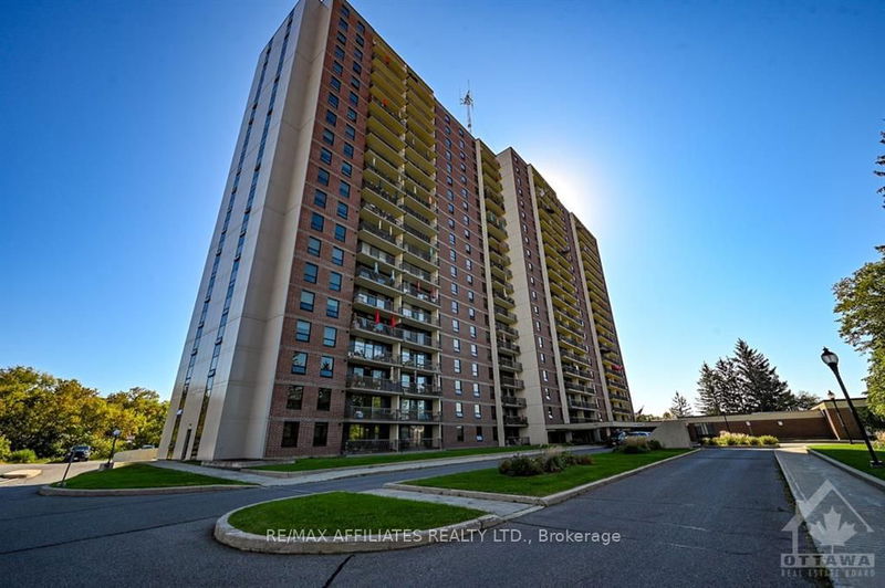 Unit 1605 — 665 BATHGATE Dr, Overbook - Castleheights and Area - 3505 - Carson Meadows image-0-0