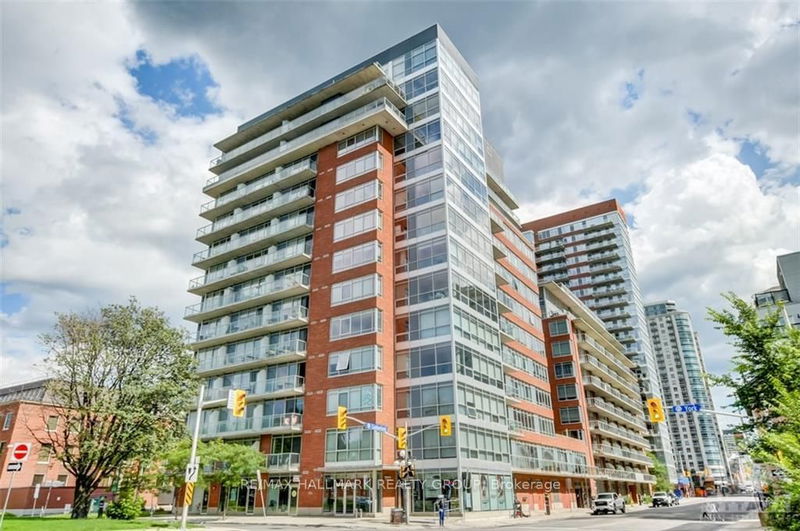 home for sale on 401-180 YORK Street