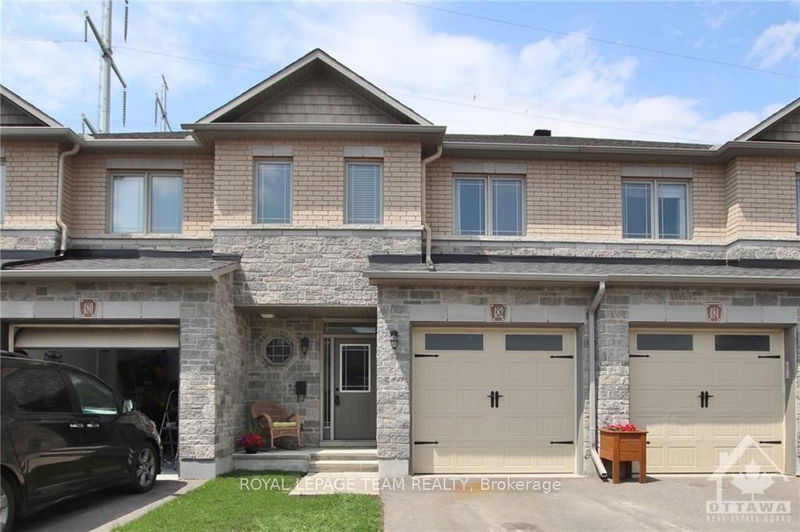 home for lease on 482 BARRICK Hill