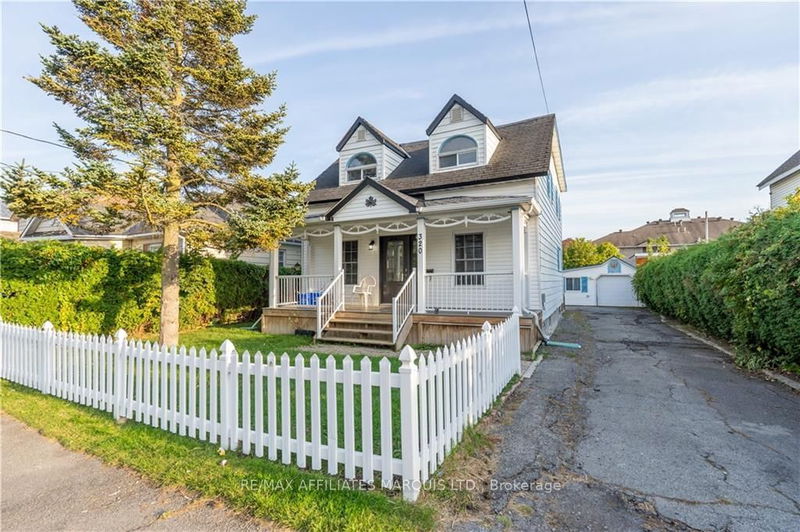 home for sale on 320 FIRST Street W