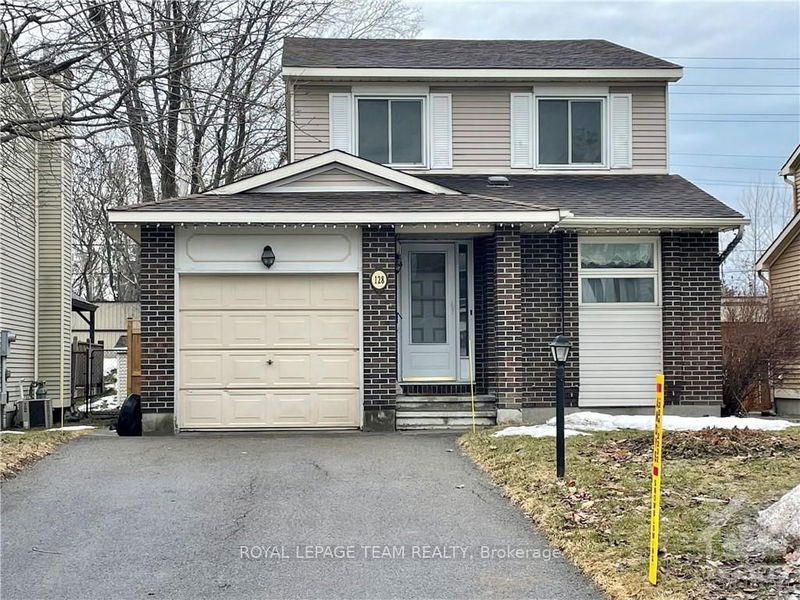home for lease on 128 PINETRAIL Crescent