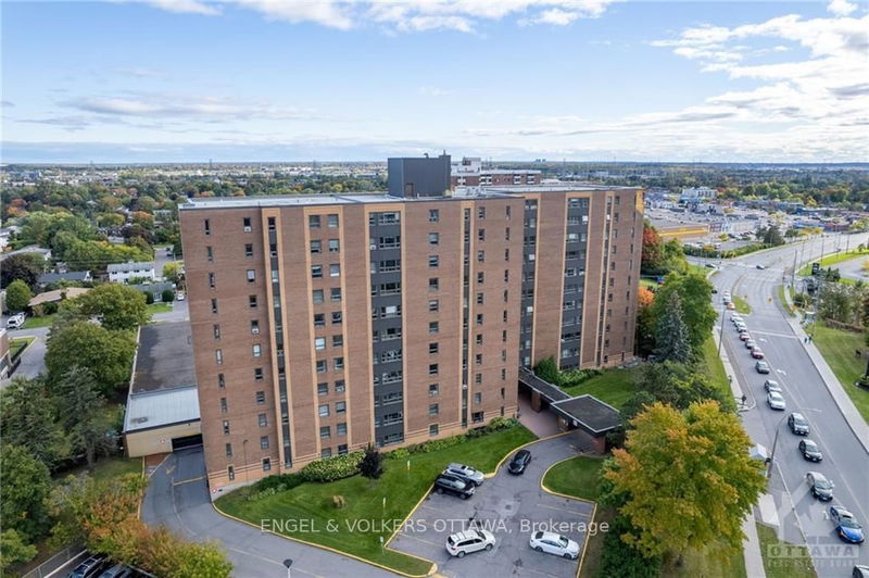 home for sale on 1007-1356 MEADOWLANDS Drive E