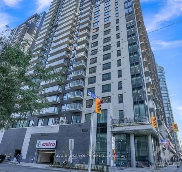 home for lease on 1005-180 GEORGE Street
