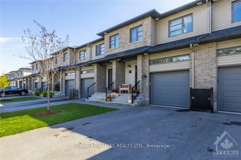 home for sale on 238 MUNRO Street