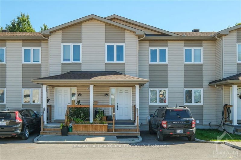 home for sale on 33 LEACROSS
