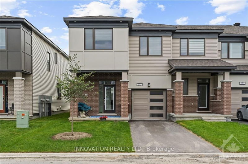 home for lease on 273 BILLRIAN Crescent