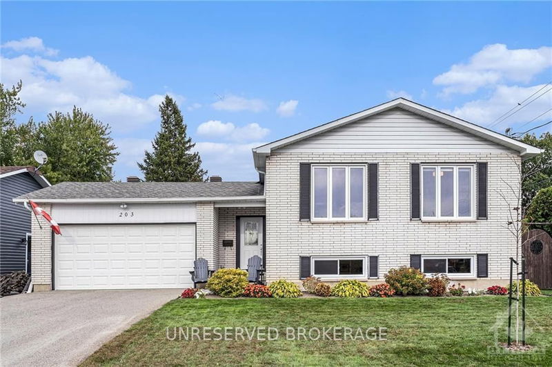 home for sale on 203 DUNLOP Crescent