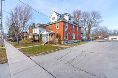 213 CUMBERLAND St, Cornwall - 717 - Cornwall image-0-1