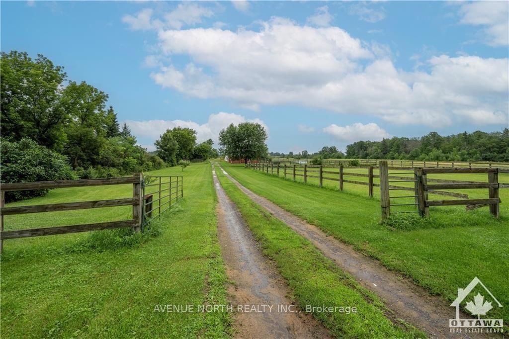 Detached House sold at 1214 RAMSAY CONCESSION 12 Road, Mississippi Mills, 912 - Mississippi Mills (Ramsay) Twp, K0A 1A0 - MLS: X9522477