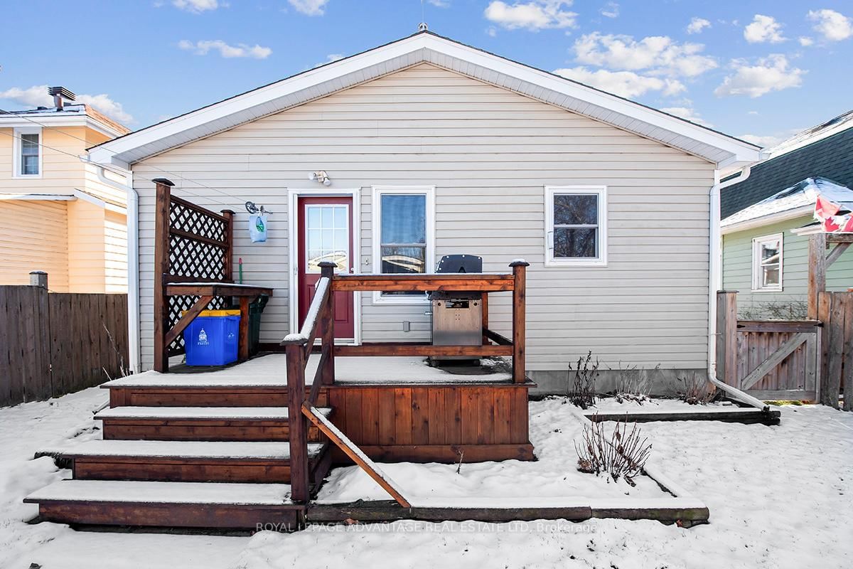 Listing Image 7