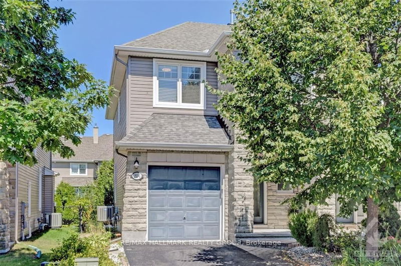 home for sale on 204 ESPIN Heights