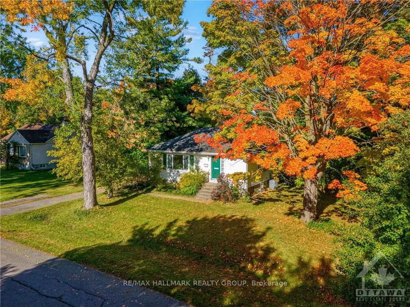 home for sale on 11 ST CLAIRE Avenue