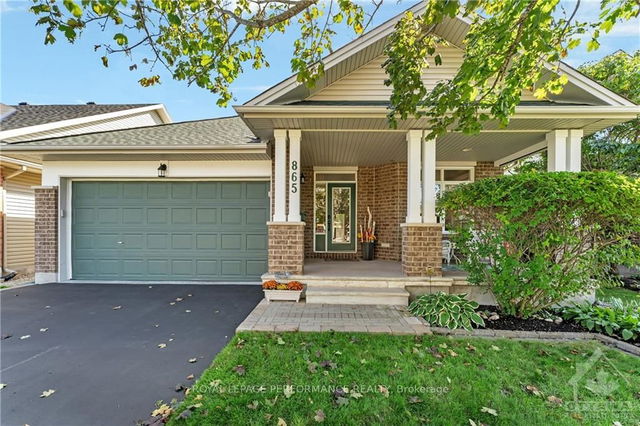 865 MARKWICK Crescent