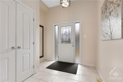 914 WHITEFORD Way, Kanata - 9010 - Kanata - Emerald Meadows/Trailwest image-0-4