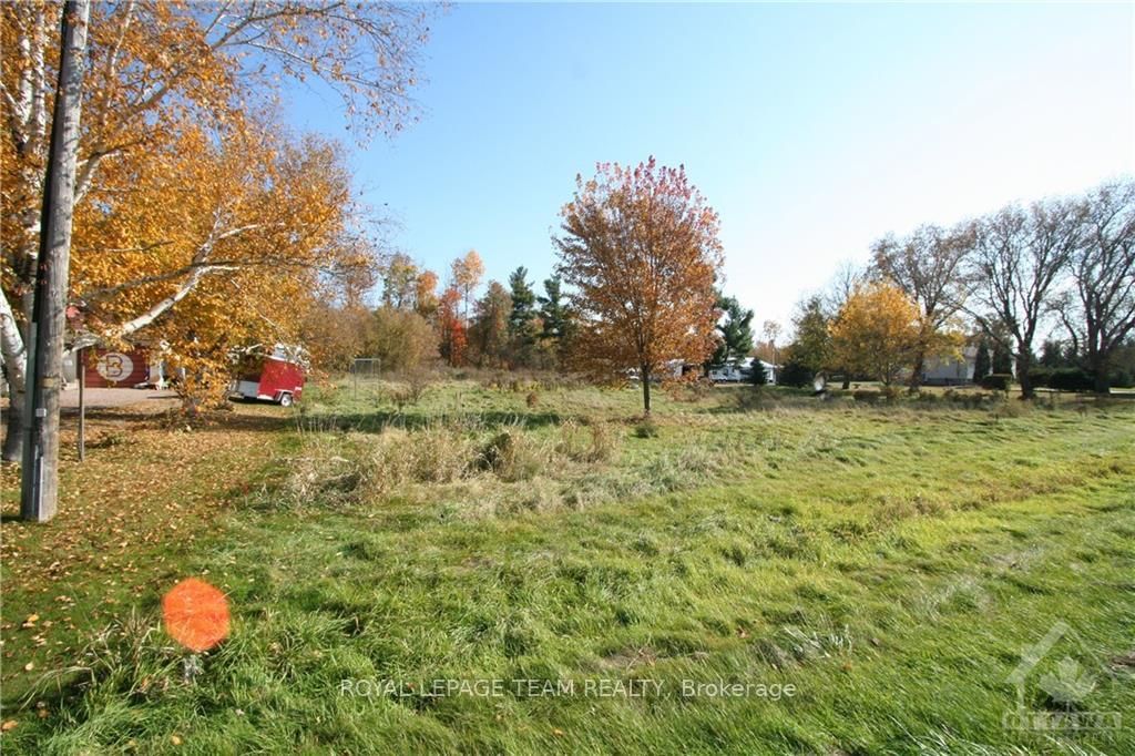 Vacant Land sold at PL4Pt1 COUNTY 12 Road, North Stormont, 711 - North Stormont (Finch) Twp, K0C 1K0 - MLS: X9523761