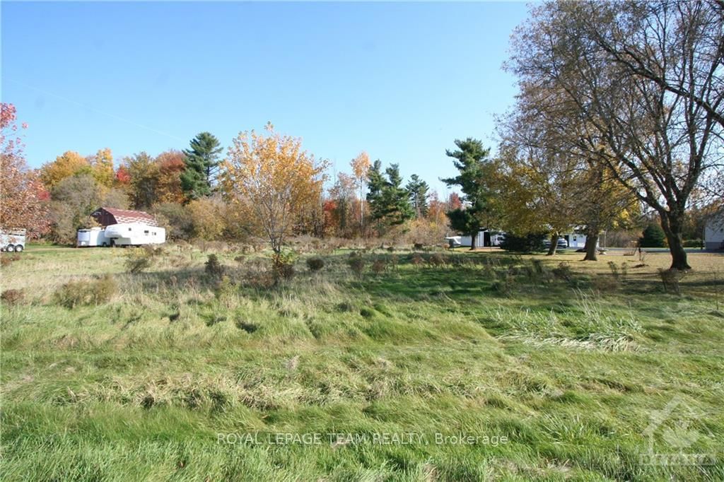 Vacant Land sold at PL14 P2 COUNTY 12 Road, North Stormont, 711 - North Stormont (Finch) Twp, K0C 1K0 - MLS: X9523764