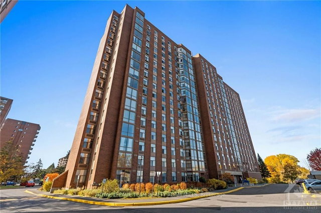 912 - 2759 CAROUSEL Crescent, Gloucester | Sold, X9523802 | Condos.ca