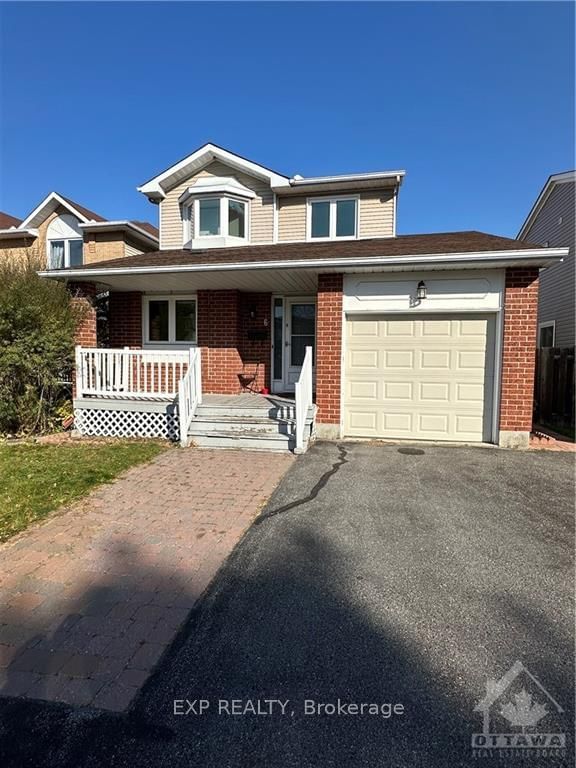 home for lease on 6 PINETRAIL Crescent