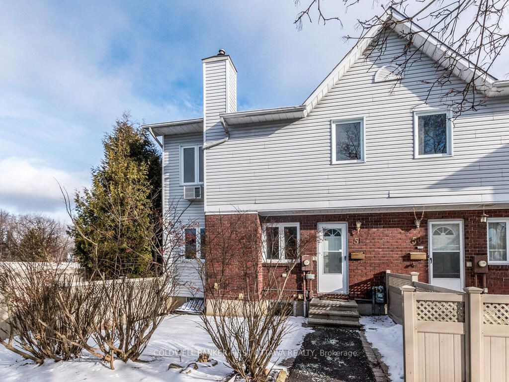 Townhouse sold at I-5 HENRY GOULBURN Way, Stittsville - Munster - Richmond, 8203 - Stittsville (South), K2S 1N7 - MLS: X9524025