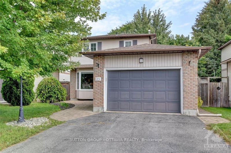 home for sale on 25 LISTON Crescent