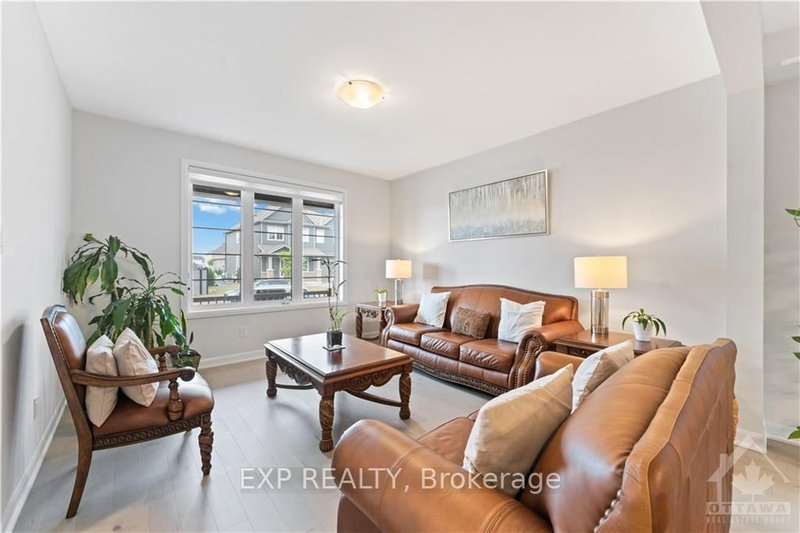 700 COAST Circ, Manotick, K4M 0N2 | Image 3