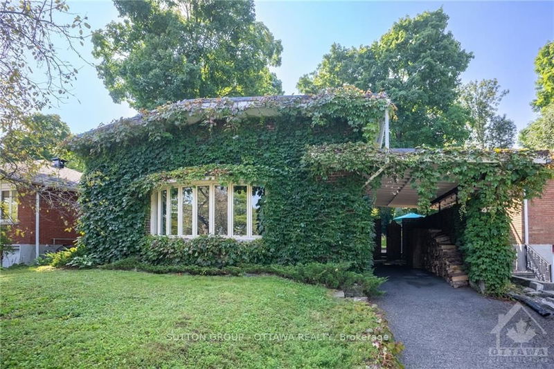 home for sale on 478 CORONATION Avenue