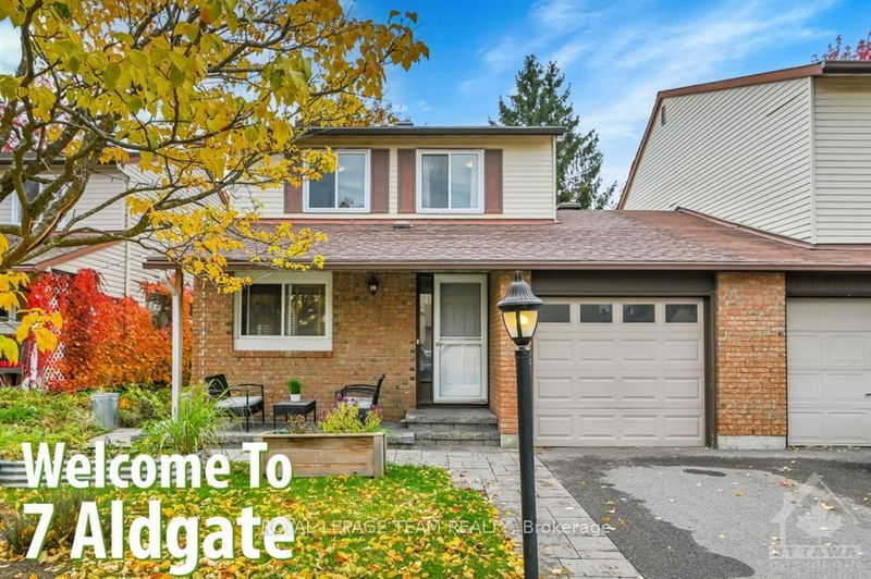 home for sale on 7 ALDGATE Crescent