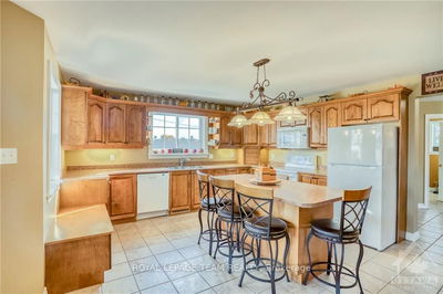 6443 MARTIN St, Almonte - Mississippi Mills (Ramsay) Twp image-0-4