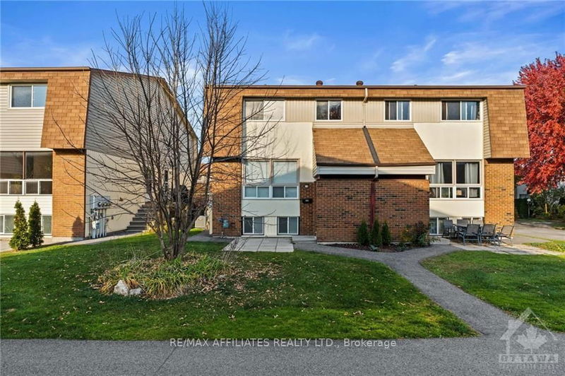 home for sale on 28D FORESTER Crescent