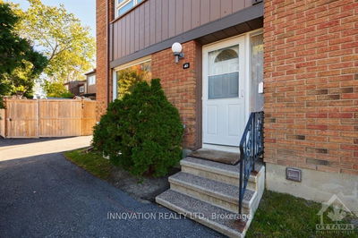 Unit 40 — 2111 MONTREAL Rd, Beacon Hill North - South and Area - 2105 - Beaconwood image-0-1