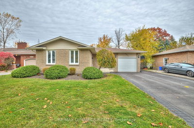 6931 Casey St, Niagara Falls - 