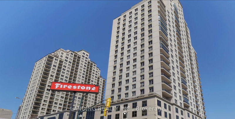 home for lease on 1108-330 Ridout Street N