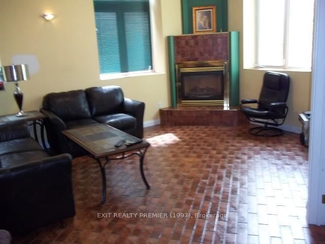 302 - 225 MAIN St W, Hawkesbury, K6A 3R7 | Image 2