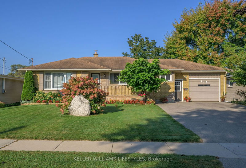 home for sale on 412 John Street S