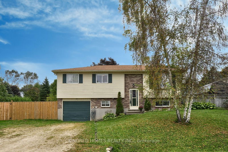 home for sale on 2 Brackenbury Street