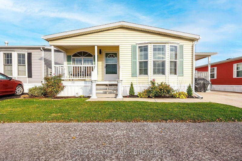 home for sale on 101-3033 Townline Road