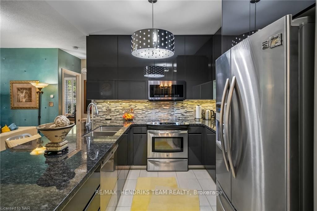 2799 ST PAUL Avenue, Unit 113 - Photo 8