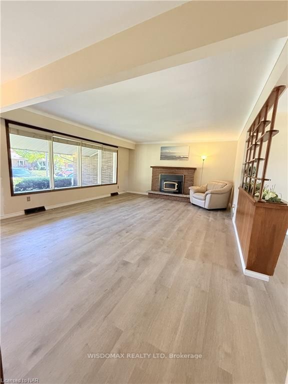 Upper - 15 PAMELA Dr, Thorold, L2V 2X7 | Image 3