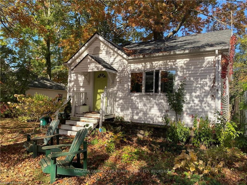 home for sale on 7 WYCKLIFFE Avenue