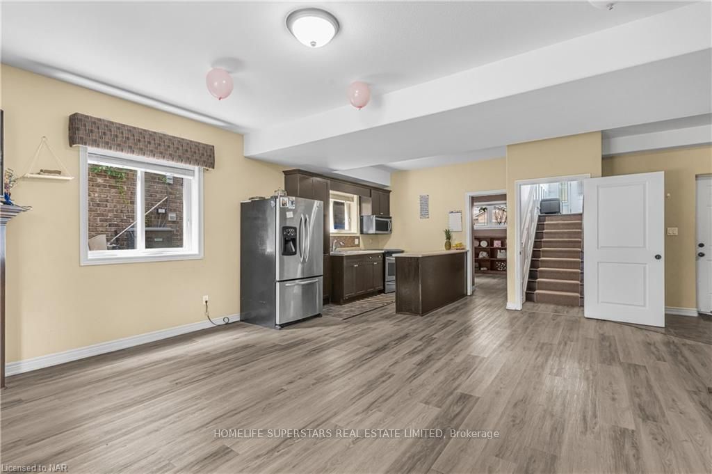Listing Image 35