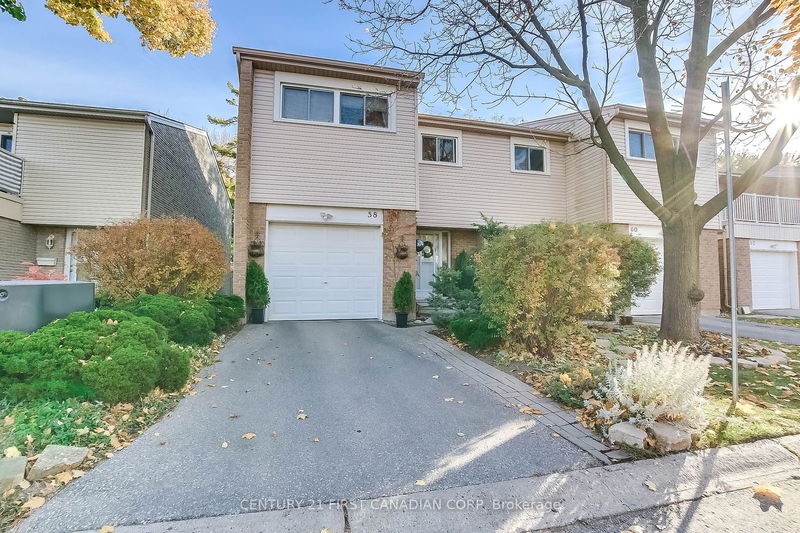 home for sale on 58-500 Osgoode Drive