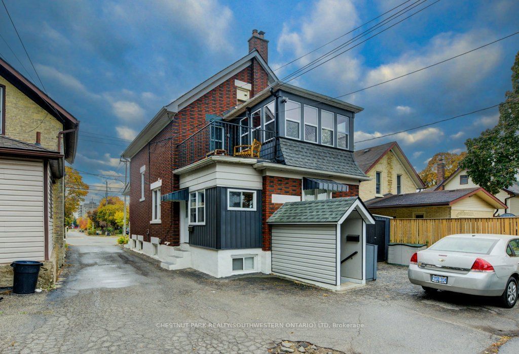 Semi-Detached House sold at 46 Cherry Street, Kitchener, N2G 2C6 - MLS: X9768019