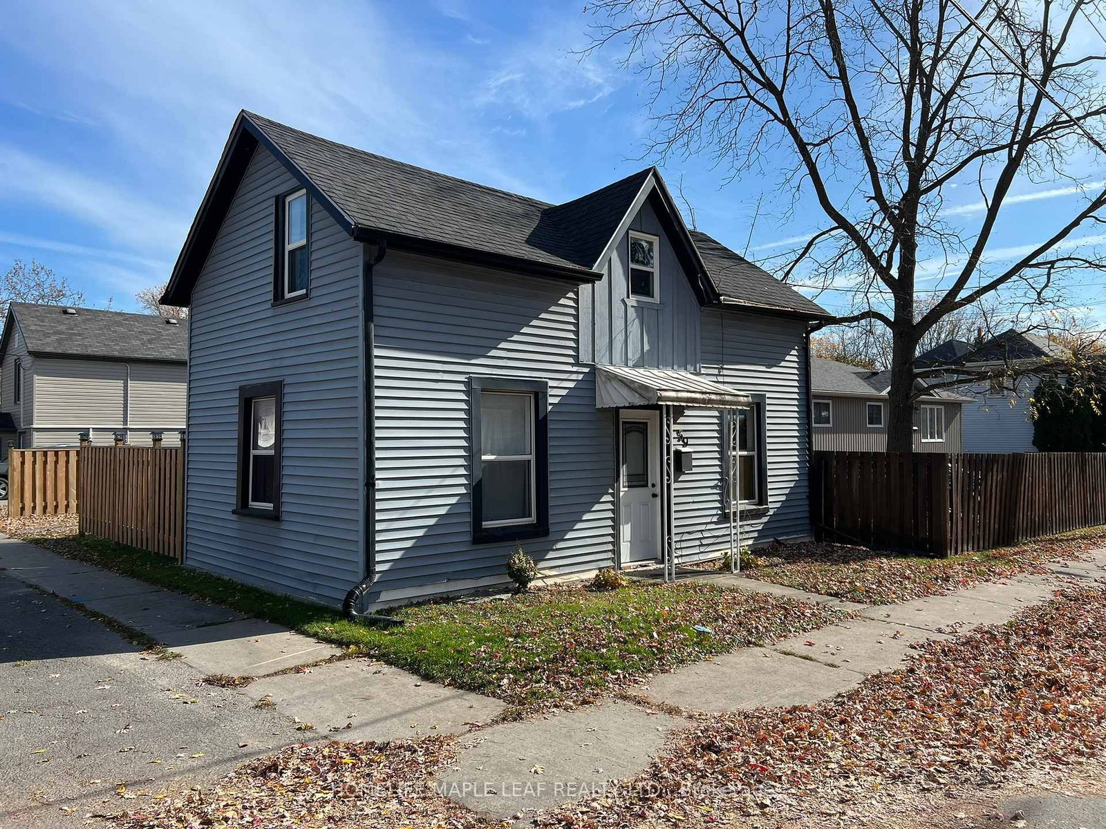 Listing Image 3