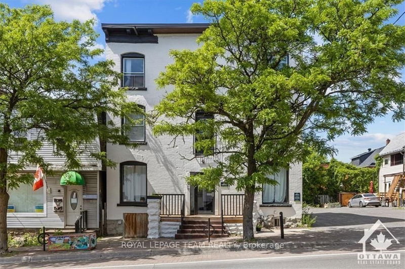 home for lease on 3-883 SOMERSET Street