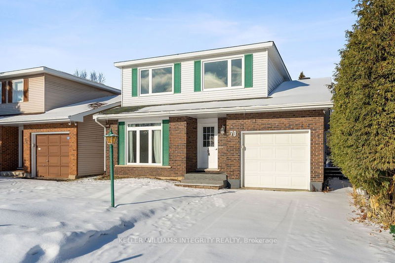 70 NESTOW Dr, Tanglewood - Grenfell Glen - Pineglen - 7501 - Tanglewood image-0-0