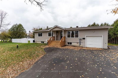 130 FOREST LEA Rd, Laurentian Valley - 531 - Laurentian Valley image-0-1