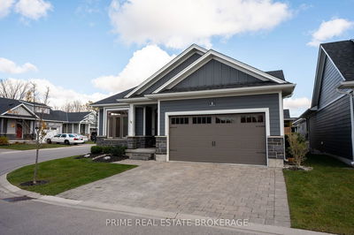 1 Sunrise Lane, Lambton Shores - Grand Bend image-0-2